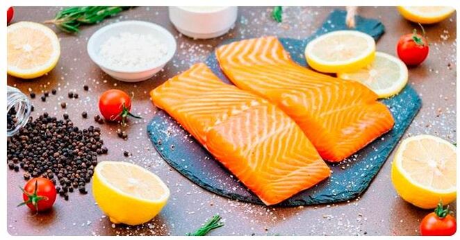 A daily fish meal on the 6 Petals Diet may include steamed salmon